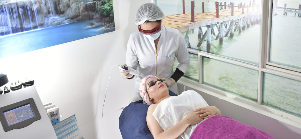 Rejuvenecimiento Facial